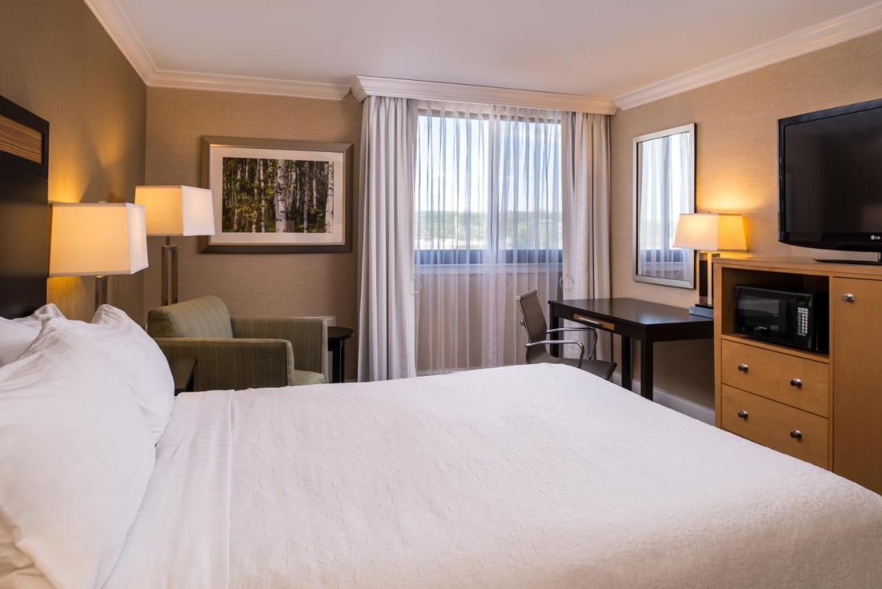 Holiday Inn Concord Downtown, An Ihg Hotel Екстер'єр фото