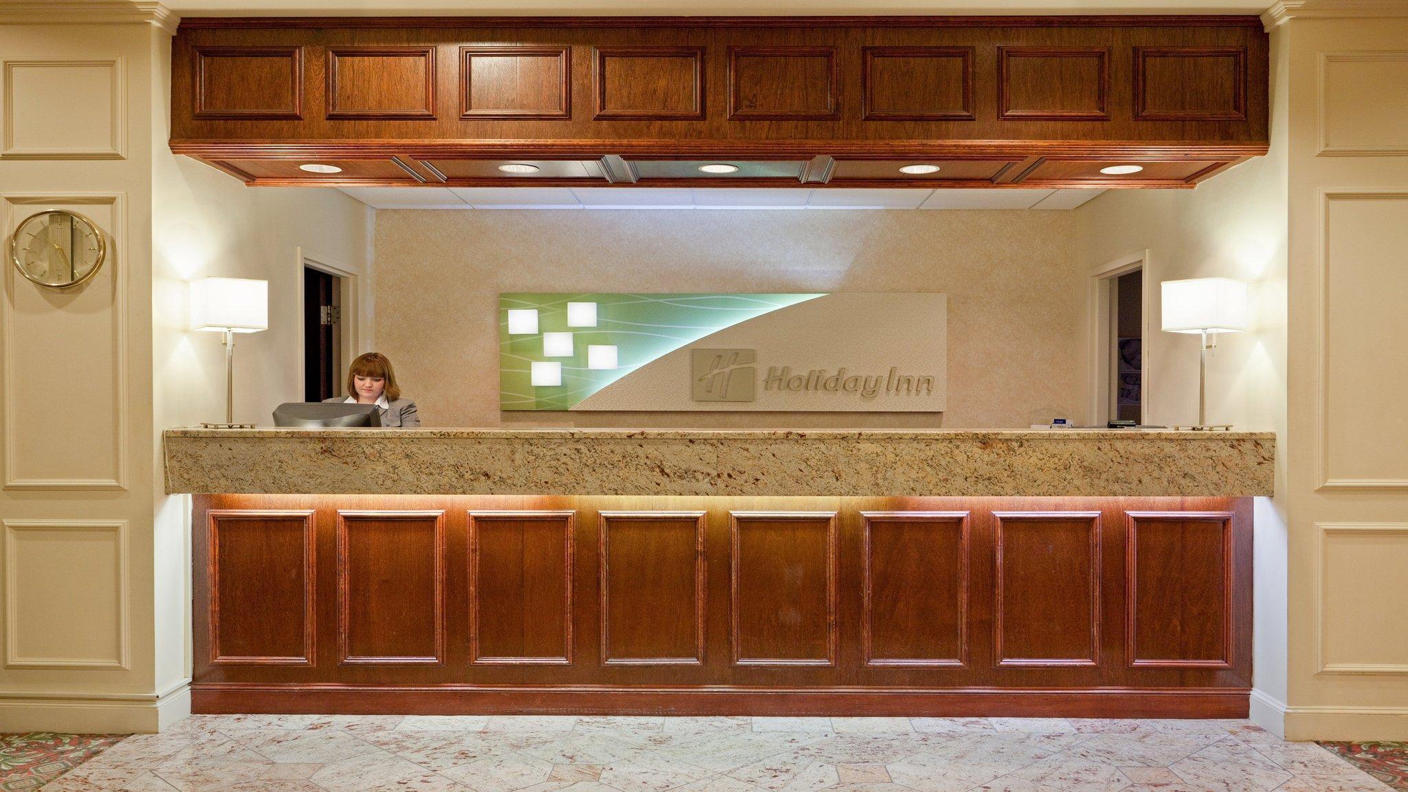 Holiday Inn Concord Downtown, An Ihg Hotel Екстер'єр фото