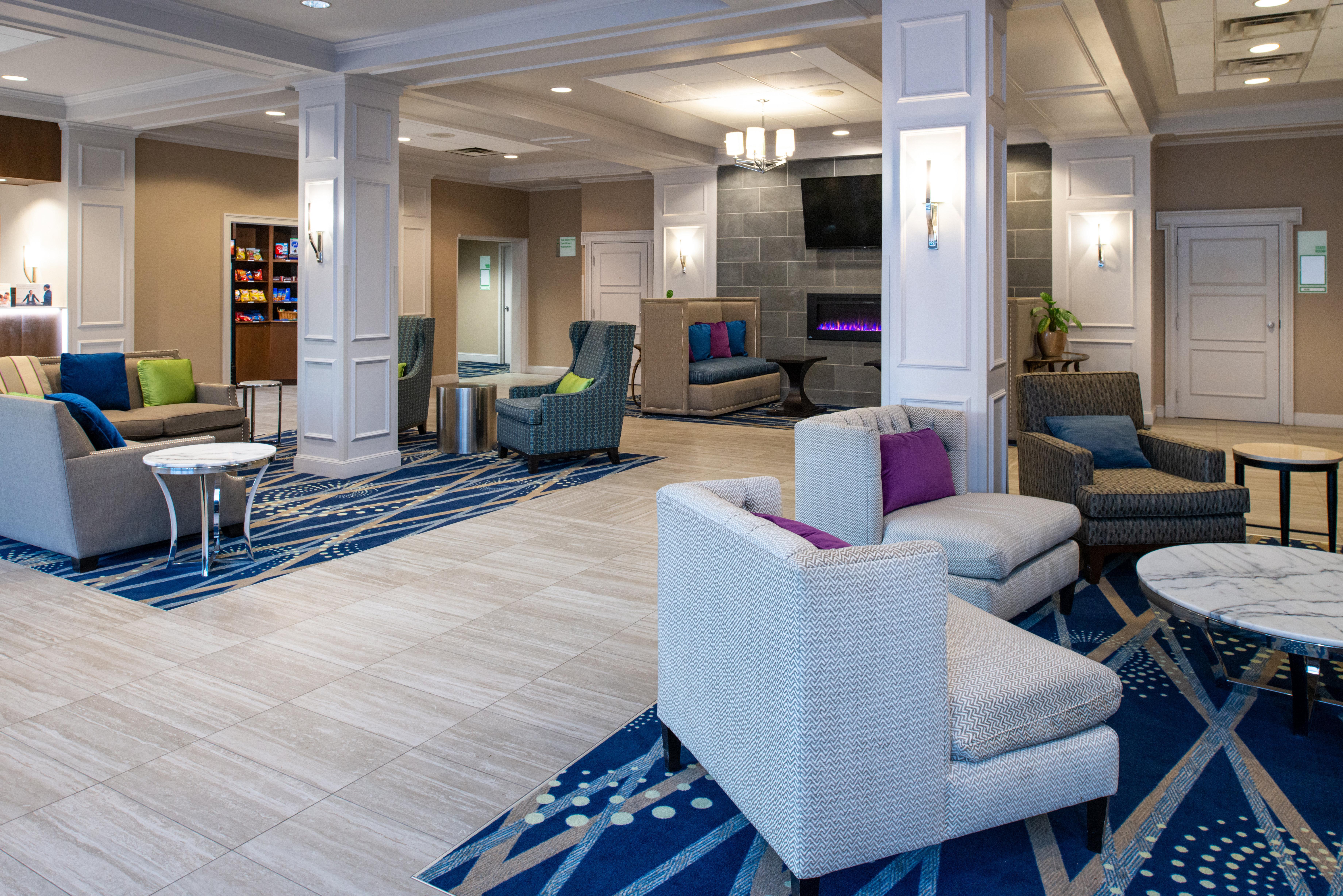 Holiday Inn Concord Downtown, An Ihg Hotel Екстер'єр фото